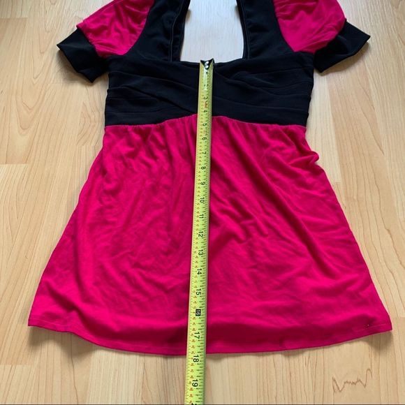 Pink & Black Foxy Jeans Blouse Size Medium - Picture 9 of 9